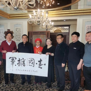 擁軍愛警萬里行走進泰安市賈美榮擁軍優屬服務中心